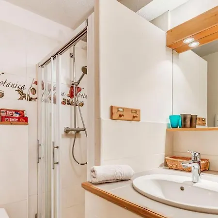 Le Prairial - Pour 8 Personnes Mae-0071